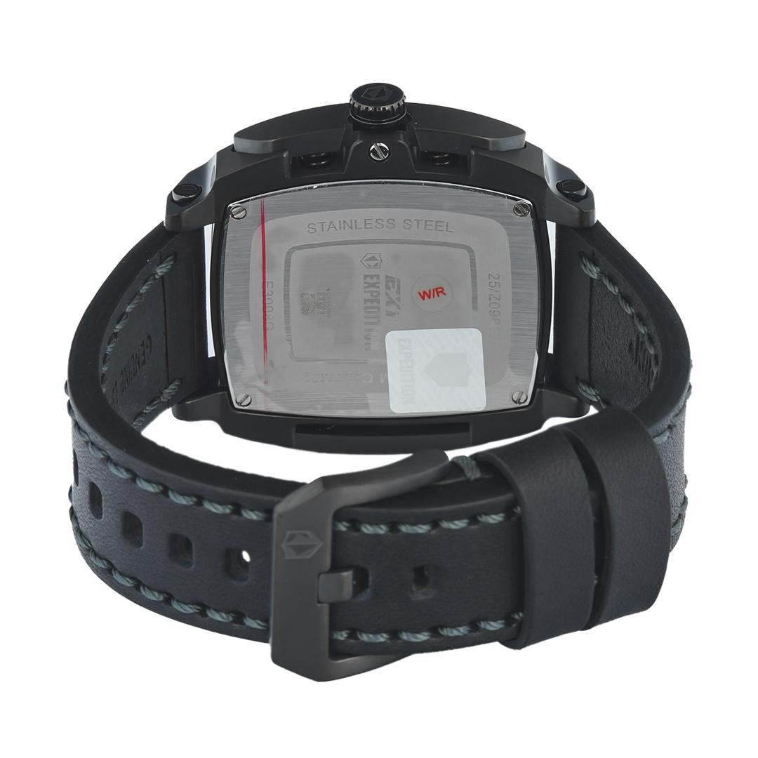 Jam Tangan S Expedition Chronograph E 3008 GCLIGBA Men Black Dial Black Leather Strap