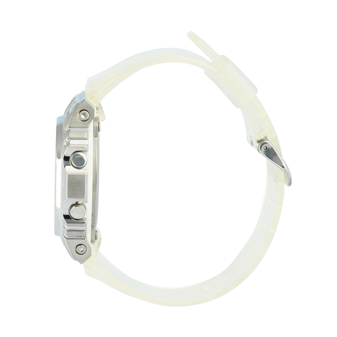 Jam Tangan Casio G-Shock GM-5600SCM-1D Men Special Colour Models Camouflage Series Digital Dial Transparent White Resin Band