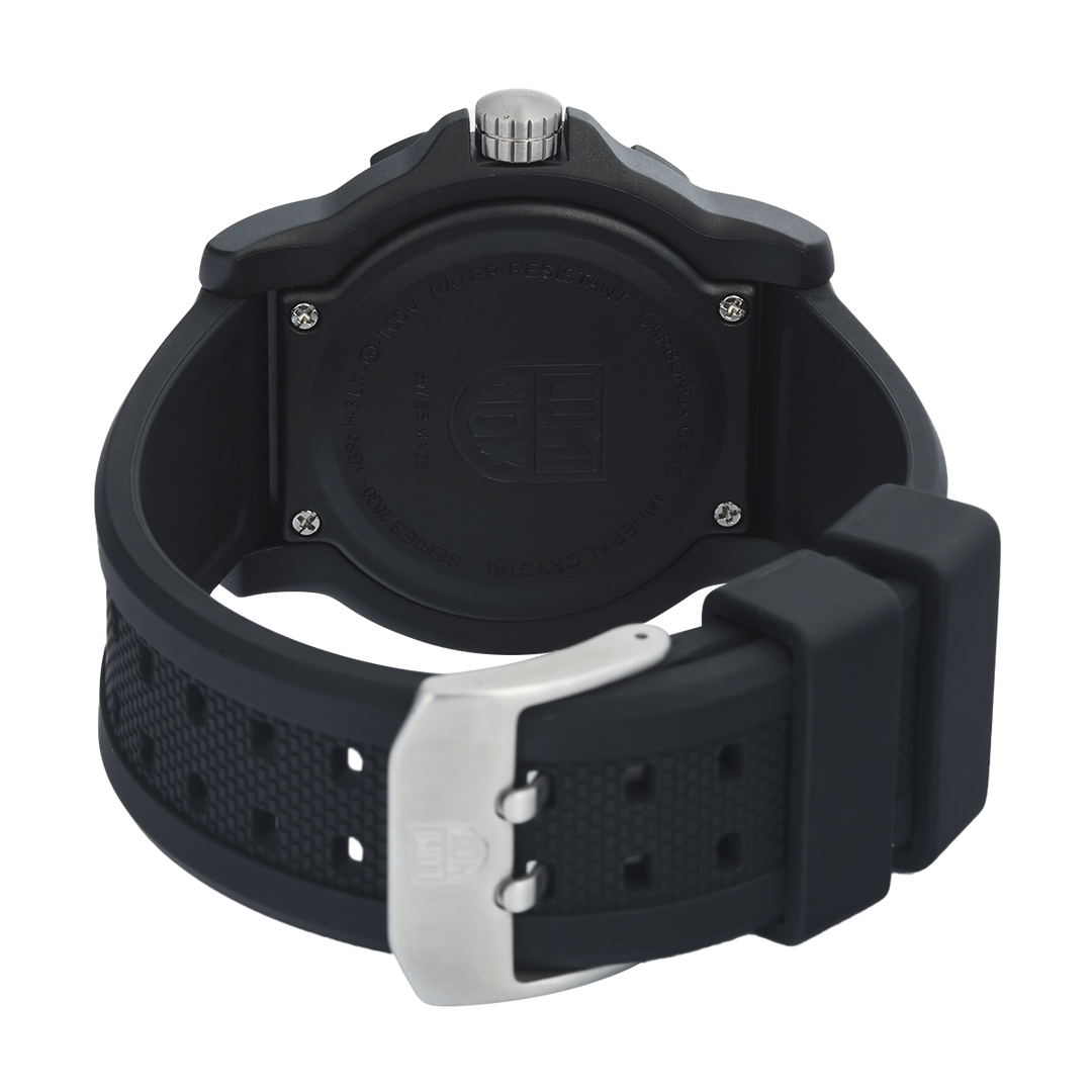 Jam Tangan LUMINOX Manta Ray CARBONOX™ L-2032 Men Black Dial Black Rubber Strap