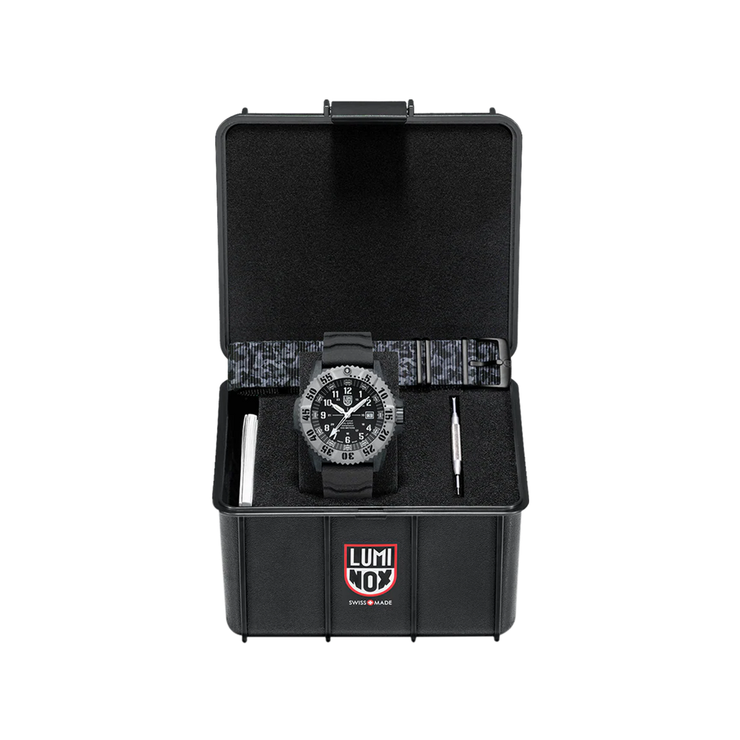 Jam Tangan LUMINOX MIL-SPEC inspired Military Watch L-3351.1.SET Men Black Dial Rubber Strap