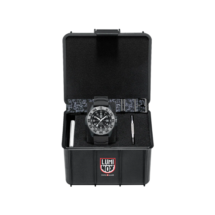 Jam Tangan LUMINOX MIL-SPEC inspired Military Watch L-3351.1.SET Men Black Dial Rubber Strap