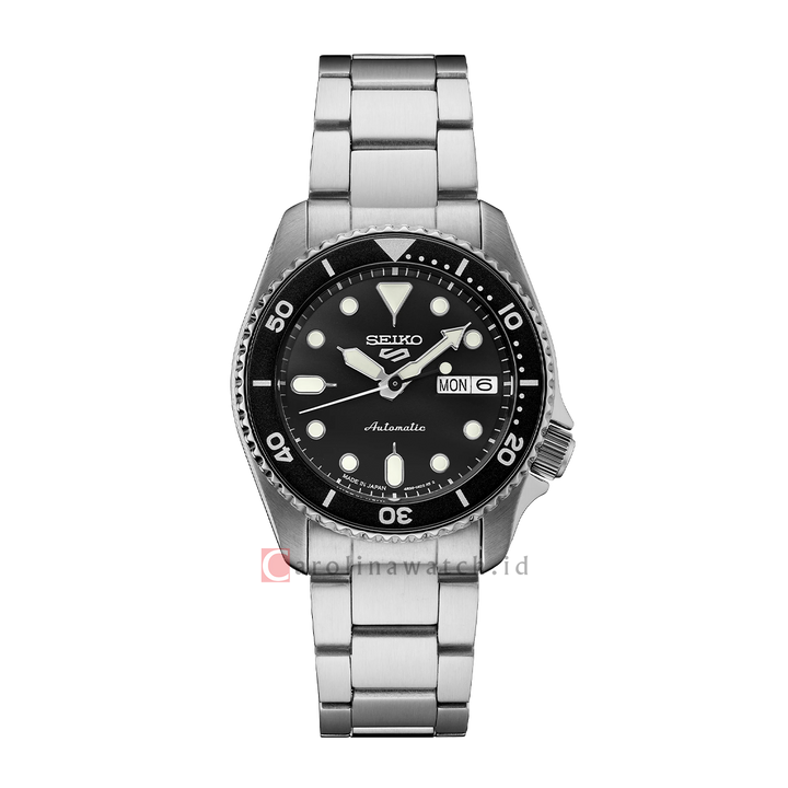 Jam Tangan Seiko 5 Sports SRPK29K1 Men 5KX Midi SKX Sports Style Black Dial Stainless Steel Strap