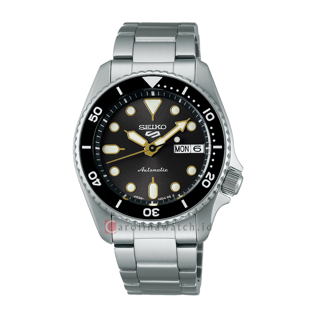Jam Tangan Seiko 5 Sports SRPL79K1 Men SKX Series Black Dial Stainless Steel Strap