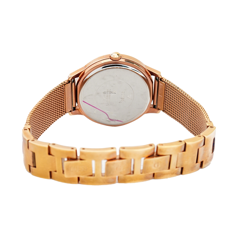 Jam Tangan GUESS W0647L2 Women Silver Dial Rose Gold Stainless Steel Strap