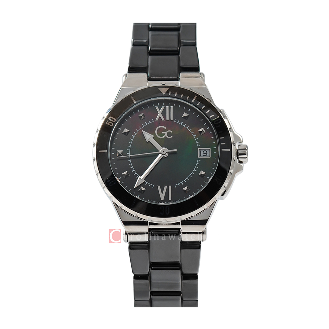 Jam Tangan GC Y42002L2 Women Black Dial Black Stainless Steel Strap