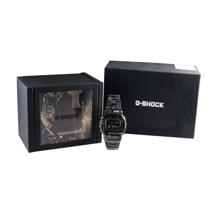 Jam Tangan Casio G SHOCK GMW-B5000TCC-1D Men Tough Solar Full Metal Black Digital Dial Black Titanium Band